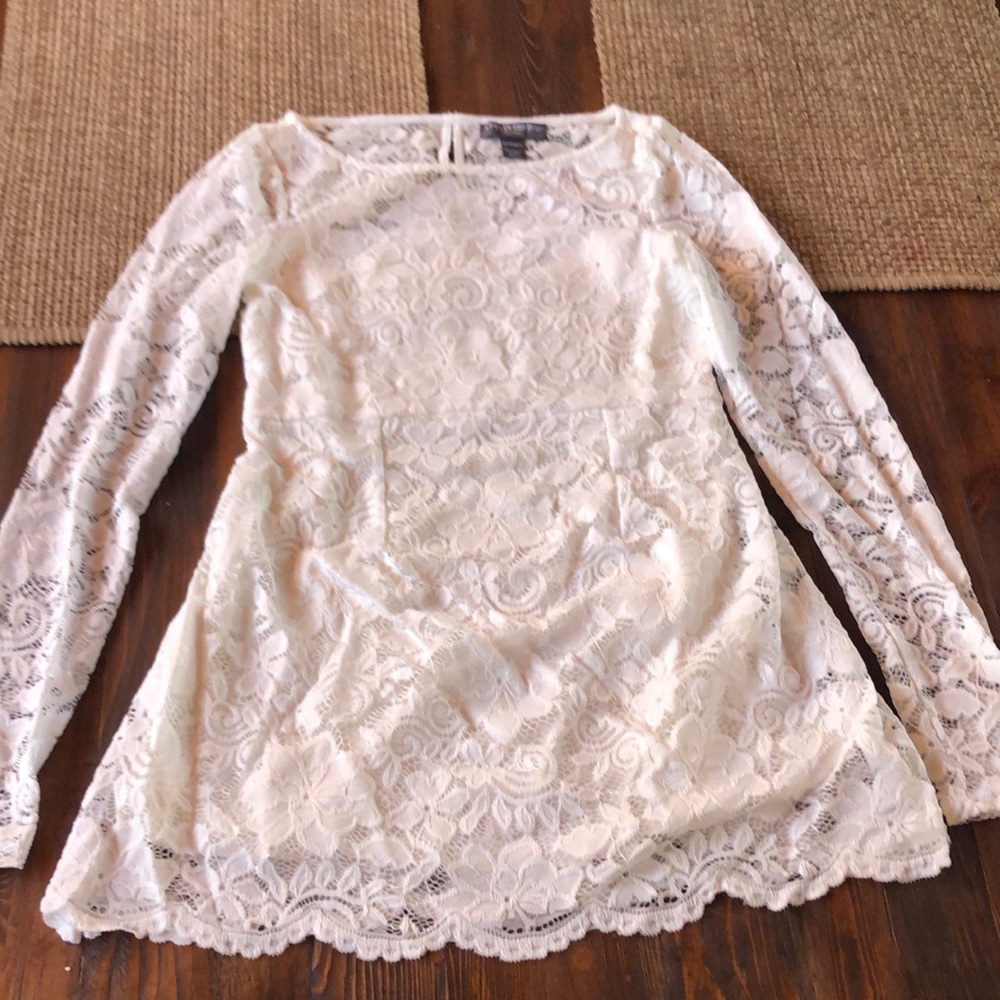 A Pea in the Pod maternity blouse.  XS
